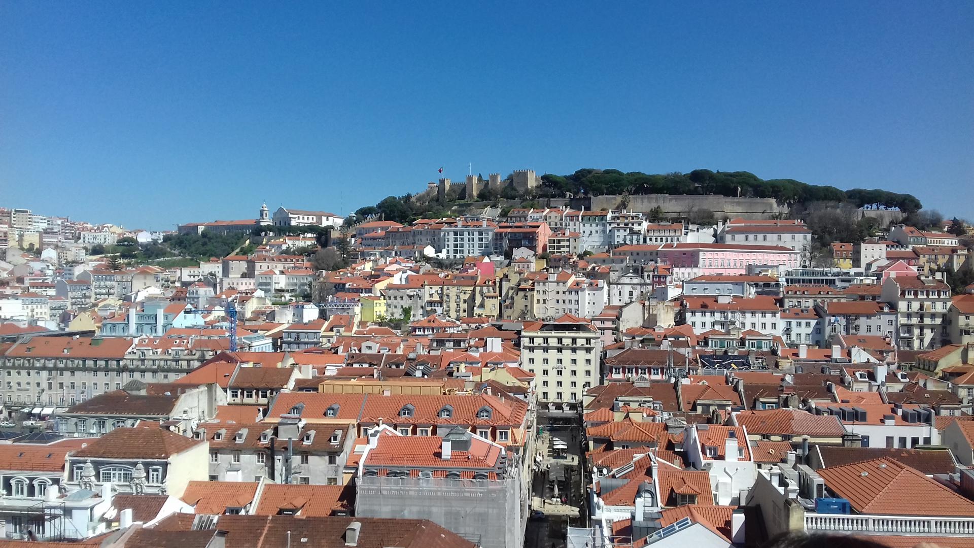 43-Vue sur le Castelo Sao Jorge