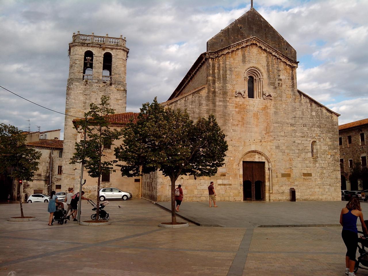 Le 19 Besalu 18