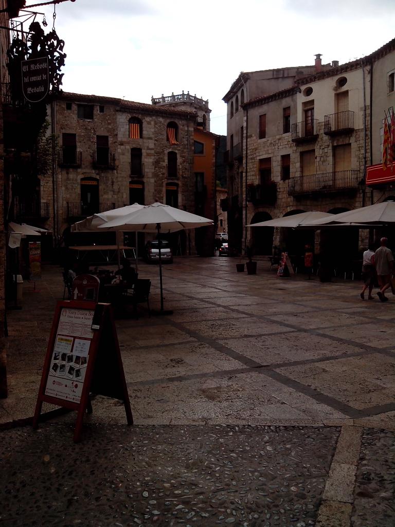 Le 19 Besalu 8