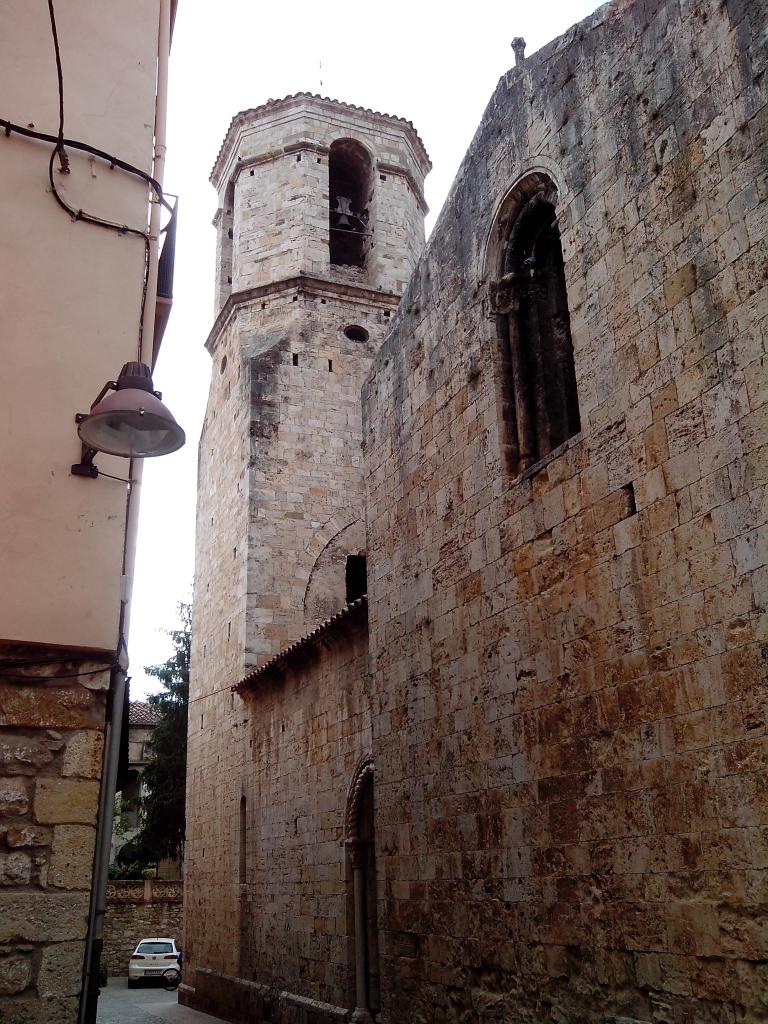 Le 19 Besalu 9